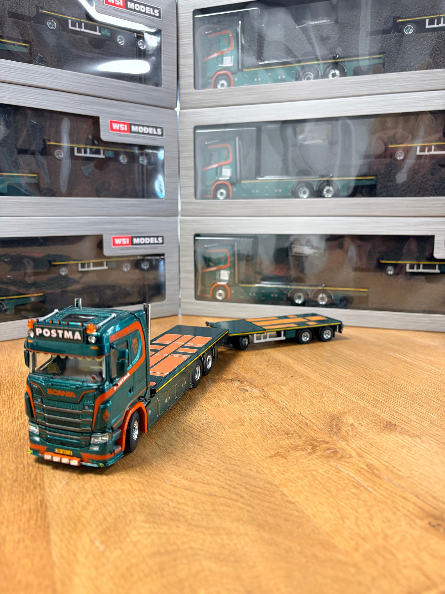 Postma Transport Scania S520 V8 Miniatur